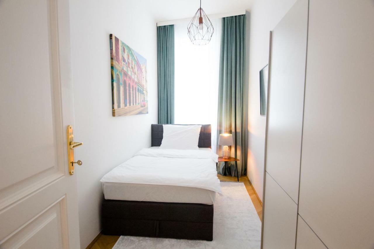 Naschmarkt Apartment Wien